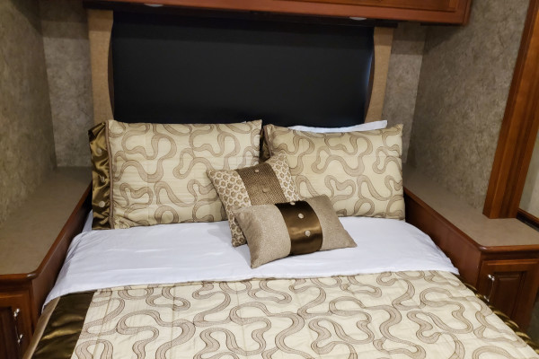 Milky Way 2016 Fleetwood RV Southwind 34A