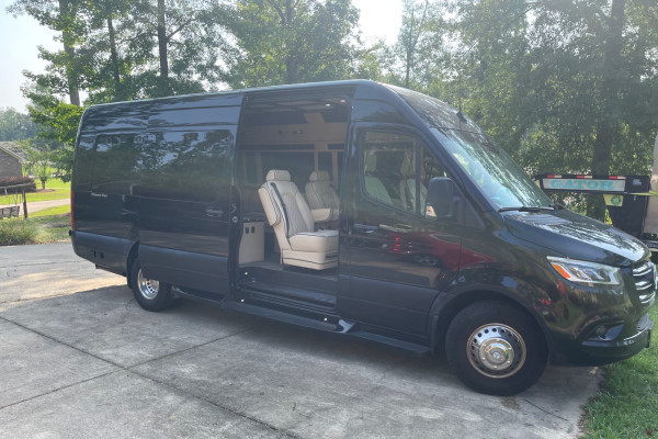 2023 ultimate toys sprinter