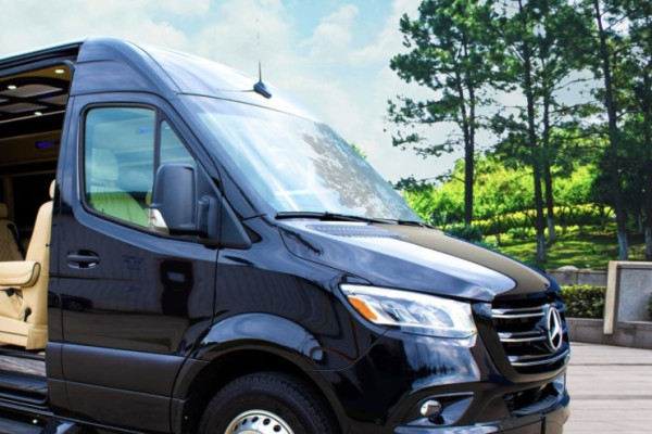 2024 Luxury Mercedes Sprinter Van