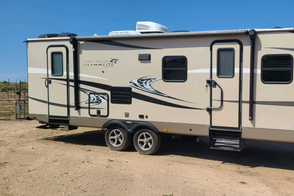 2017 Highland Ridge RV Light