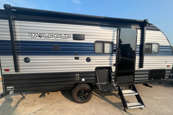 2021 Cherokee Wolf Pup