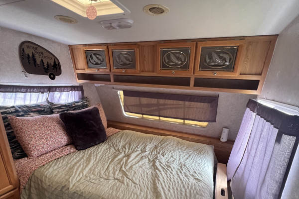 2003 R-Vision Trail-Lite 9 Person Sleeper Camper