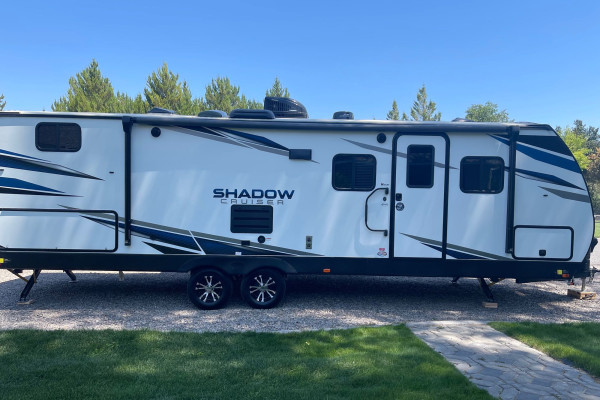 2022 Cruiser RV Shadow Cruiser