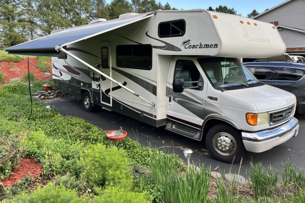 2004 Coachmen Santara Deluxe/Premier