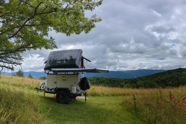 MotoCamps Mobile Base Camp Overland Trailer & Rooftop Tent