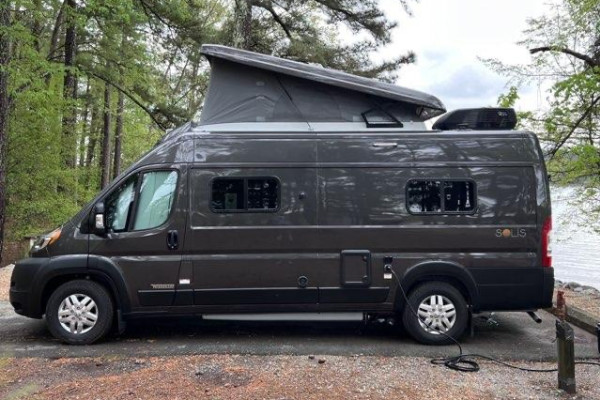 2023 Winnebago Solis