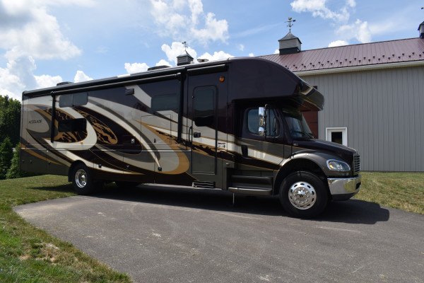 2020 Entegra Coach Accolade