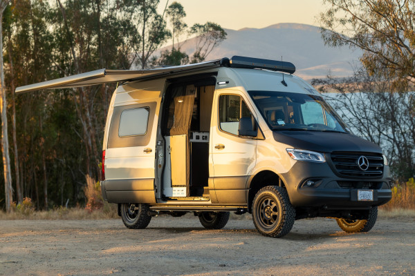 **BRAND NEW** 2023 Winnebago Revel 4x4