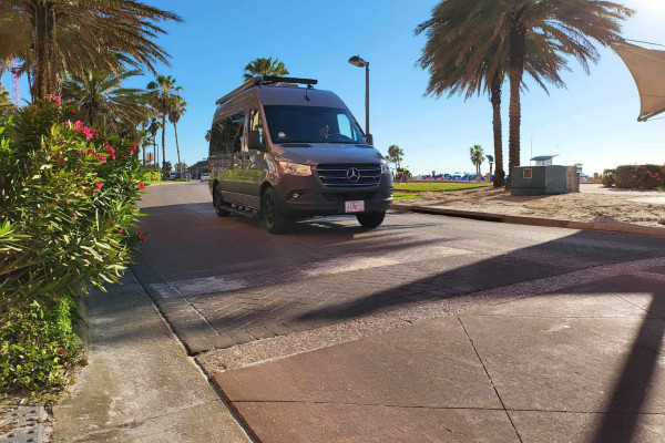 2023 Mercedes-Benz Sprinter RV Motorhome Campervan