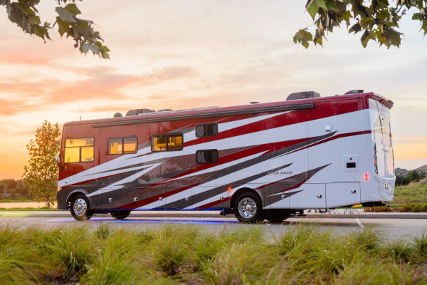 TROUVAILLE - Luxury 2023 Class A Coach W/Bunks, 1.5 Baths & Washer/Dryer