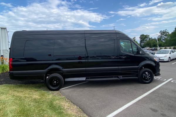 2023 Midwest Automotive Designs Ultimate Coach