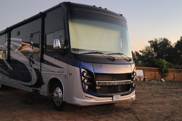 2020 Entegra Coach Vision XL 2 full Baths