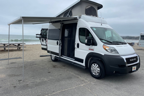 Loaded Camper Van Sleeps 4 w/ Heat-AC, Pets Welcome!