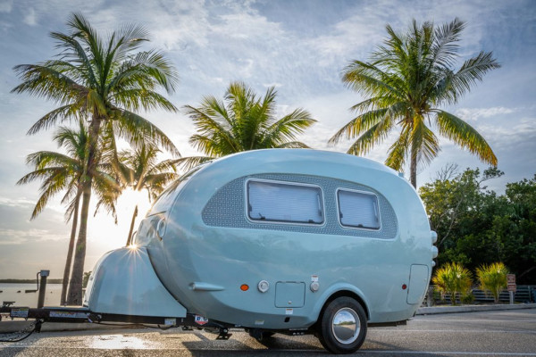 Barefoot Baby - 2023 nuCamp - THE RETRO-CHIC CAMPER