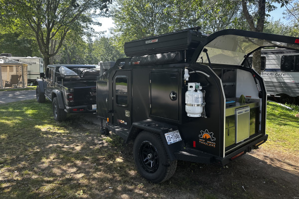 PANDONOMIUM! 2022 Off Grid Trailers Pando 2.0 + Roofnest Condor RTT