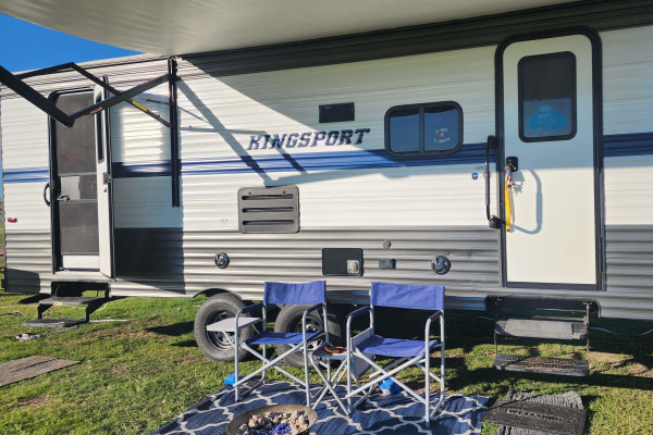 We Delivery Setup and Pickup unwind & relax