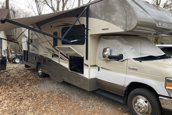 2017 Winnebago Spirit (Sweet Potato)