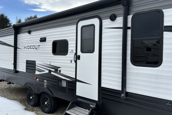 2021 Keystone Hideout 26BHWE