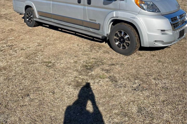 2019 Winnebago Travato 59GL