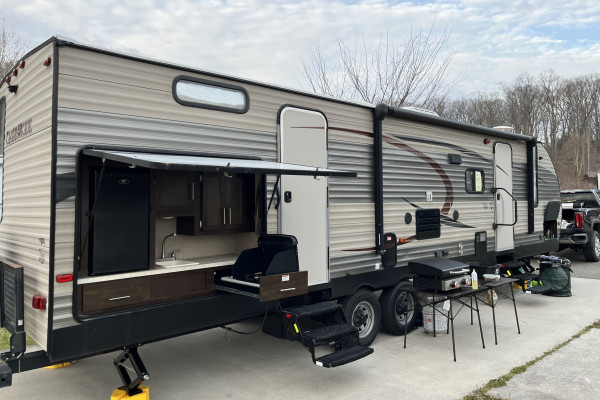 2016 Forest River Cherokee Bunkhouse Camper for the Whole Family