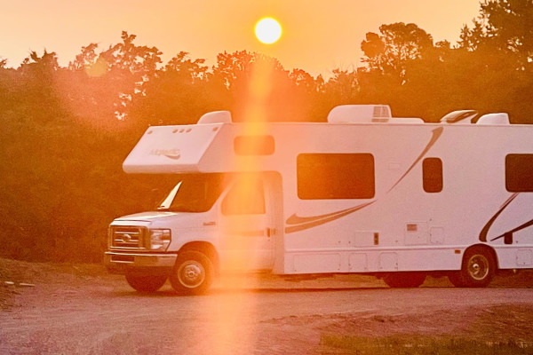 2016 Thor Majestic with room for the whole family