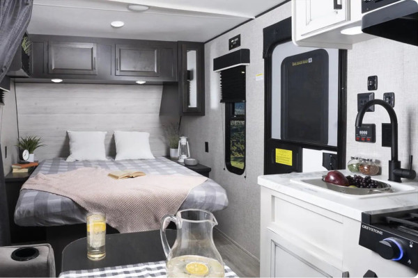 Road Tripping Modern Family Bunkhouse