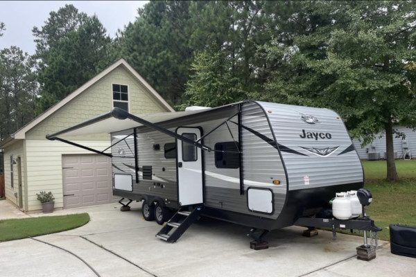 Middle Georgia camper deliverable to surrounding areas