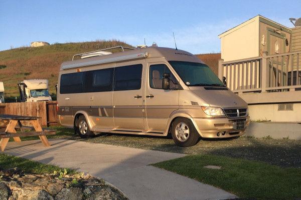 2006 Airstream Interstate 22 RS Class B Excellent Condition Sleeps 2