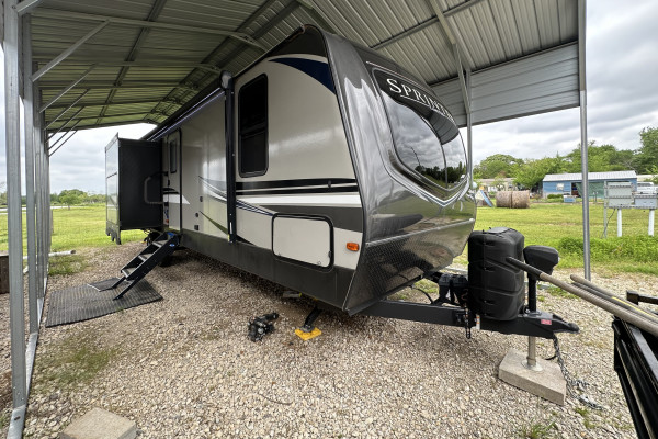 Take this little home on wheels on your next family adventure!