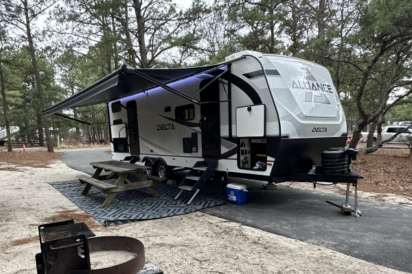 DELIVERY & SET UP AVAILABLE ..”FULLY STOCKED” 2024 Alliance Delta 281BH