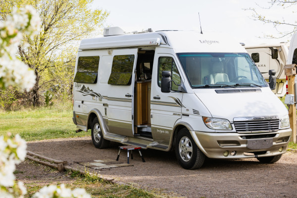 2006 Leisure Travel Van Sprinter