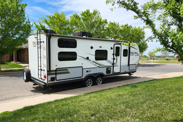 VERANDA’S Travel Trailer