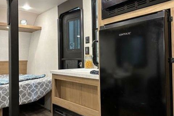 Smooth Operator- Light weight and easy hauling.