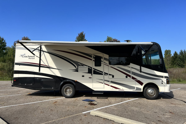 Coachman Pursuit Bunkhouse - perfect for family fun