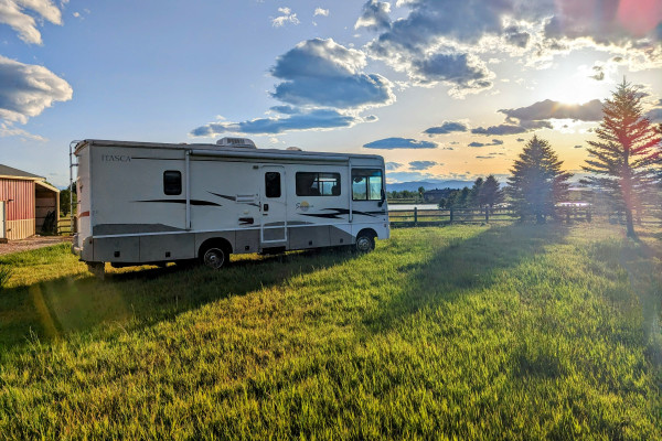 Comfy 2006 Class A Itasca Sunova