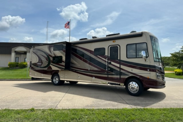 2018 Fleetwood Southwind 37H