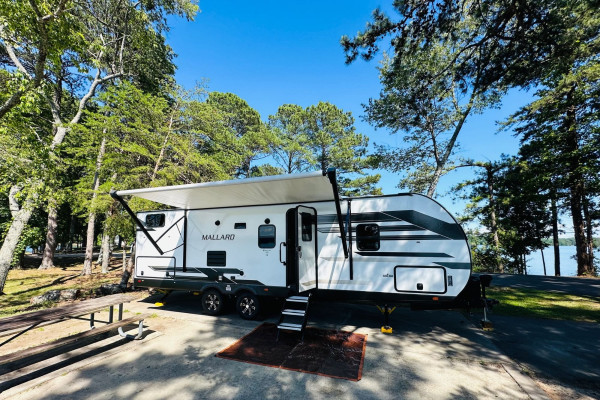 Adventure is calling! Enjoy our New Mallard RV M 26-2024