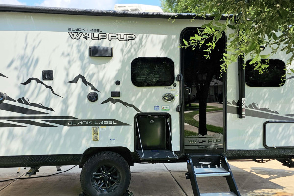 *NEW* Easy-to-tow with SUV Fully Stocked Wolf Pup Black Label