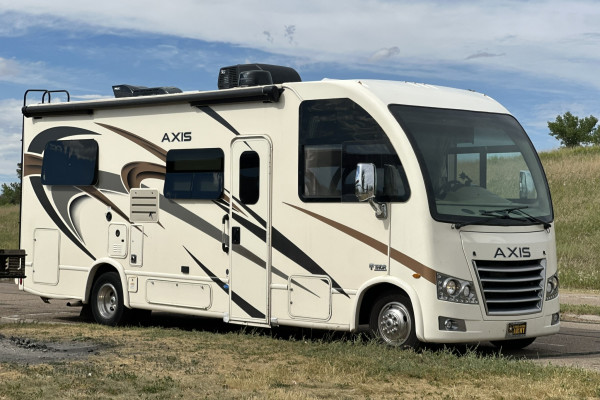 'Trippin' 2021 Thor Axis  ACO1155