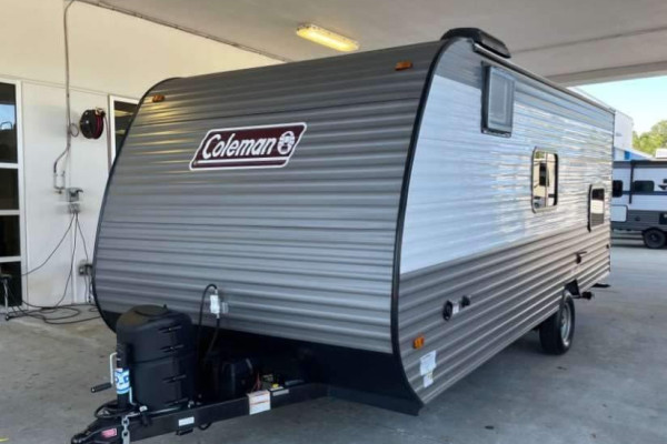 Cayla & Brandon’s Coleman