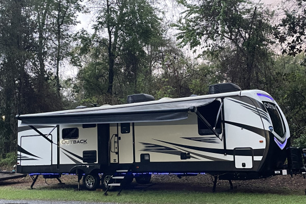 Doug’s Keystone Outback 335CG