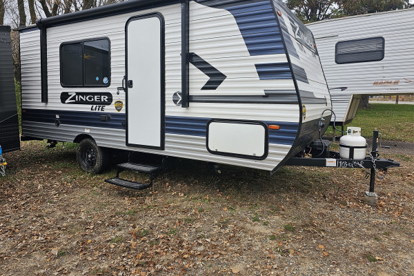2022 Crossroads Zinger SE