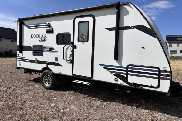 2021 Dutchman Kodiak Cub 23'
