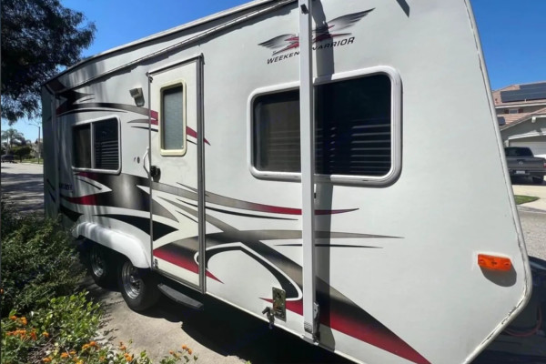2009 Weekend Warrior 1800SFXK