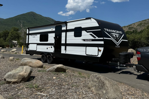 Ponderosa Retreat: 2024 Transcend Xplor BunkHouse