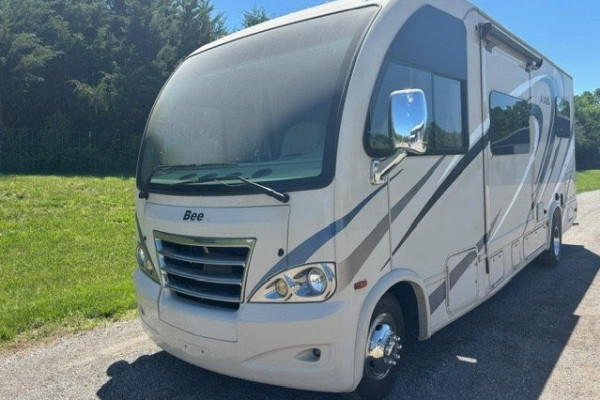 Thor 26 Foot Easy to Drive
