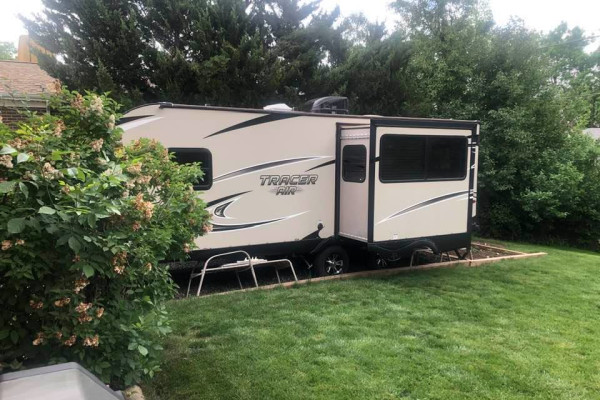 Travel Trailer   2017 Forest River Tracer Air with 1 slide out