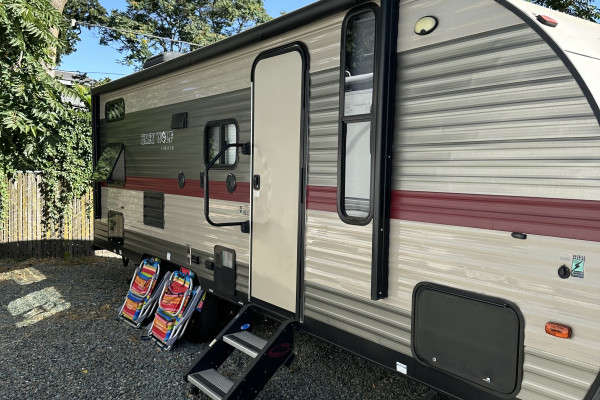 Great Wolf Cozy Trailer!