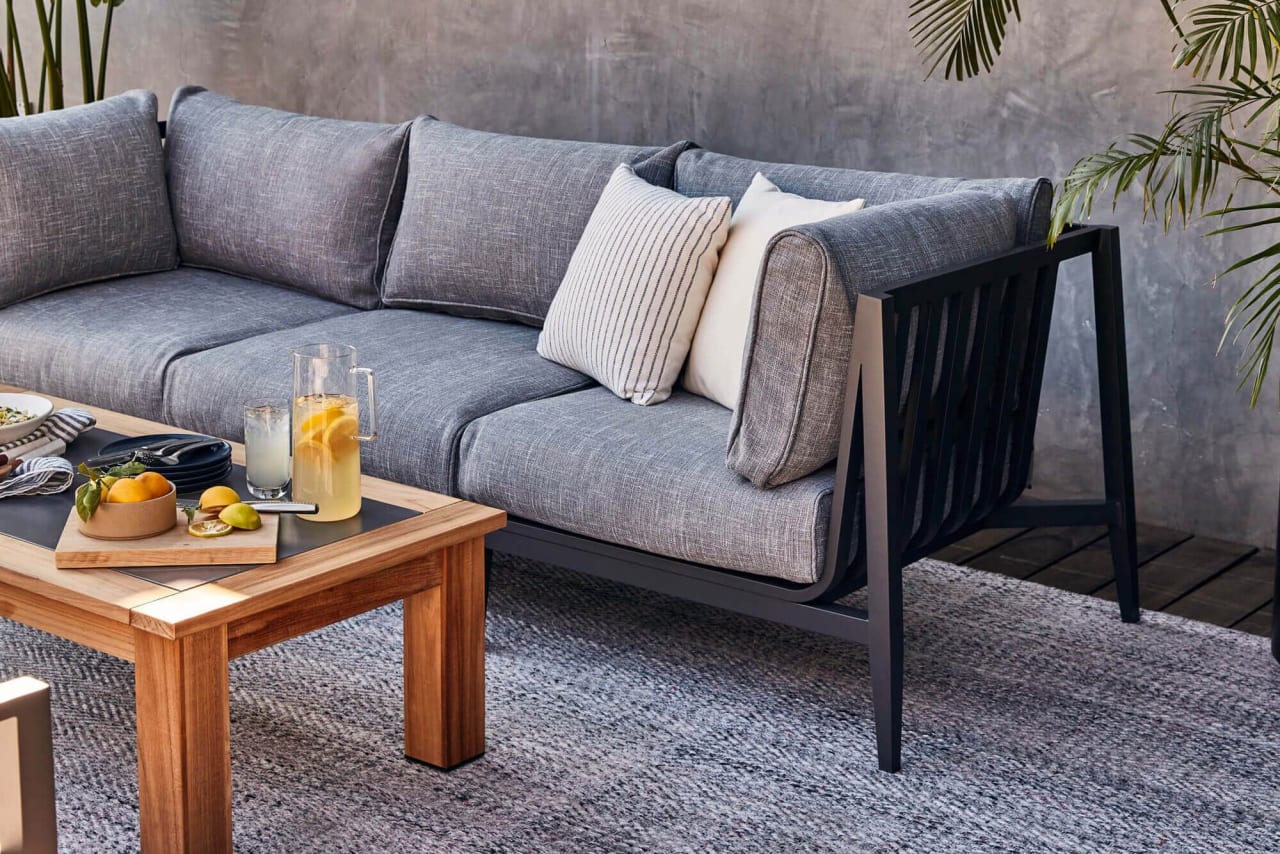 Aluminum Outdoor Sofa - 3 Seat / Pacific Fog Gray