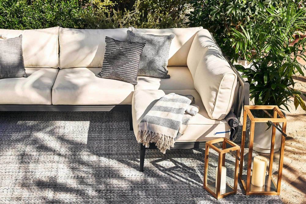 Aluminum Outdoor L Sectional - 4 Seat